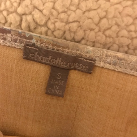 Zip Front Holographic Cropped Bustier - Picture 4 of 4